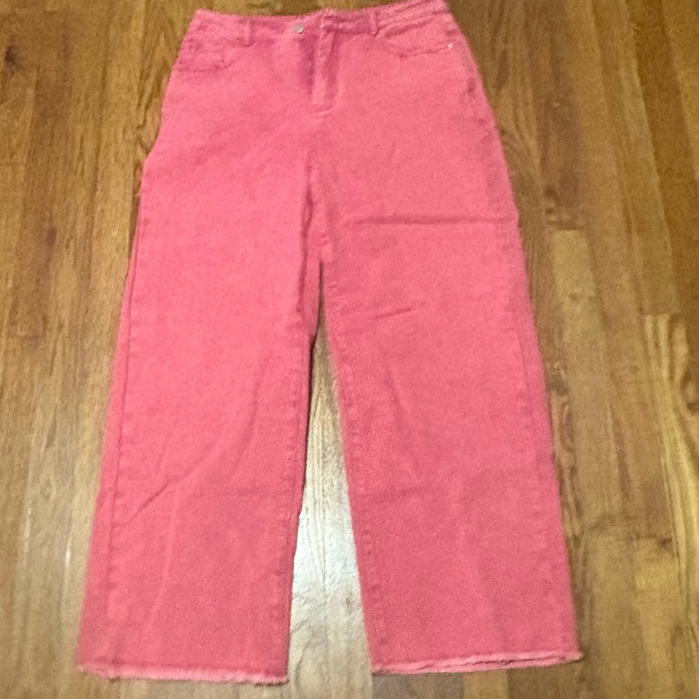 Stylish Pink Wide-Leg jeans